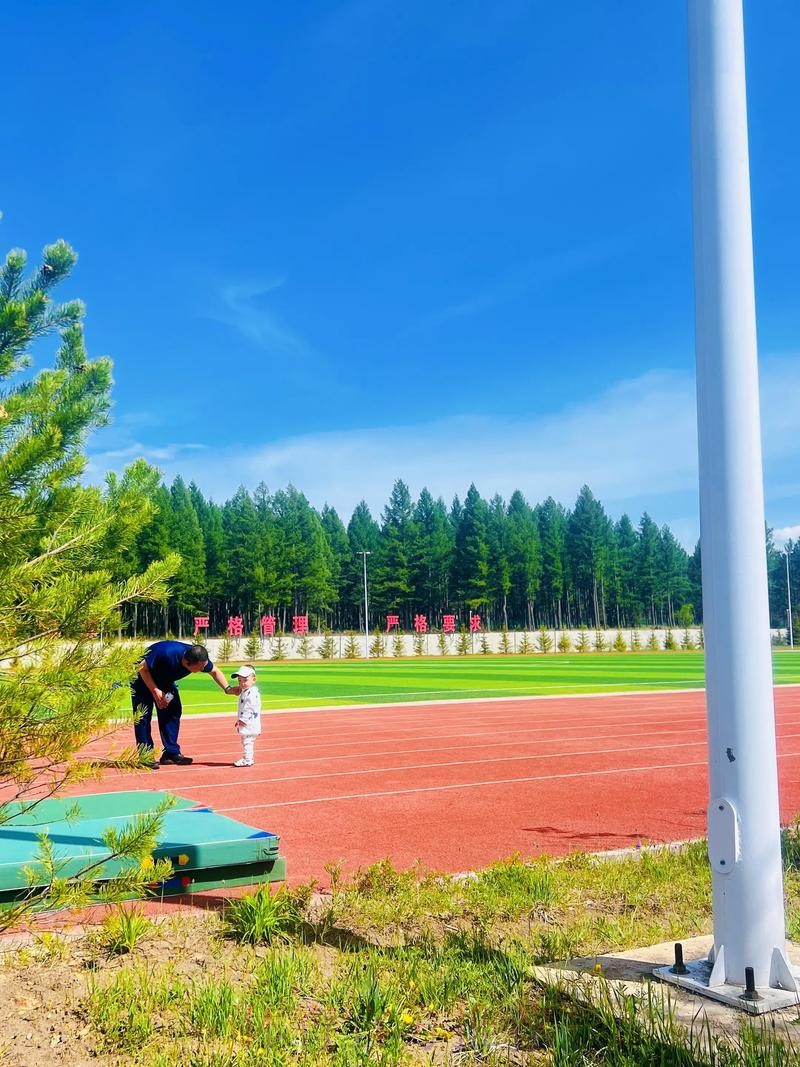 以赛代练 全面检验训练成果 空中技巧队“老中青”结合各有亮点